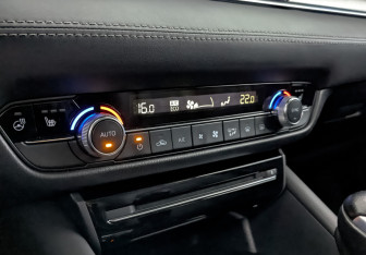 Подержанный автомобиль Mazda 6 Sedan 2019 года (26 фото)