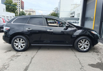 Подержанный автомобиль Mazda CX-7 2008 года (4 фото)