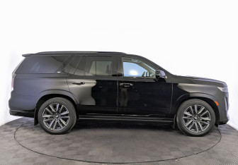 Подержанный автомобиль Cadillac Escalade Suv 2021 года (4 фото)