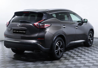 Подержанный автомобиль Nissan Murano Suv 2020 года (3 фото)