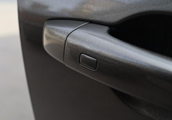 Подержанный автомобиль Renault Arkana 2019 года (13 фото)