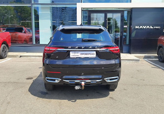 Подержанный автомобиль Haval F7 2021 года (6 фото)