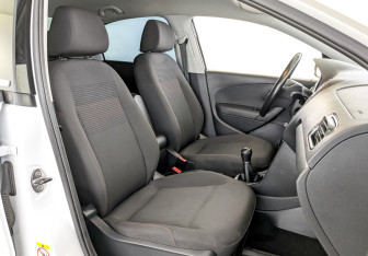 Подержанный автомобиль Volkswagen Polo Sedan 2018 года (23 фото)