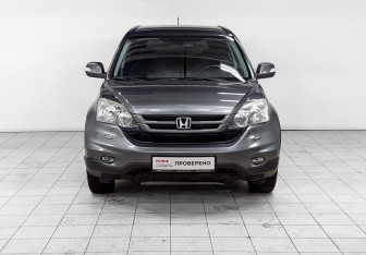 Подержанный автомобиль Honda CR-V 2011 года (2 фото)