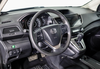 Подержанный автомобиль Honda CR-V 2014 года (7 фото)