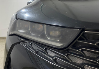 Подержанный автомобиль Kia K5 2020 года (11 фото)