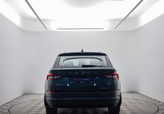 Подержанный автомобиль Skoda Kodiaq 2021 года (6 фото)