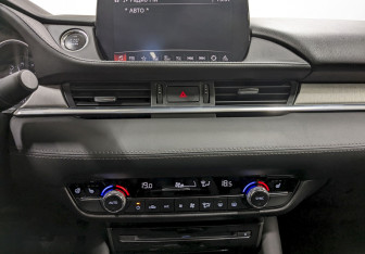 Подержанный автомобиль Mazda 6 Sedan 2019 года (23 фото)