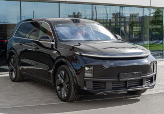 Новый LiXiang L9 2024 (3 фото)