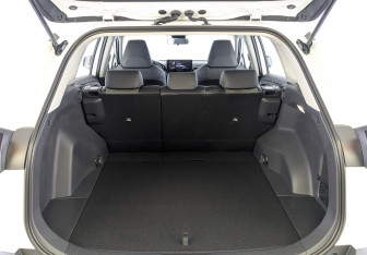 Новый Toyota RAV4 2025 (8 фото)