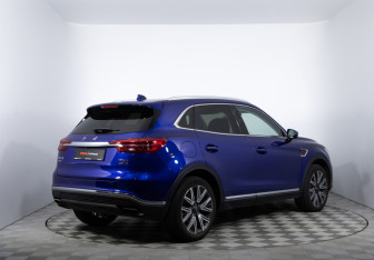 Подержанный автомобиль Hongqi HS5 2024 года (5 фото)