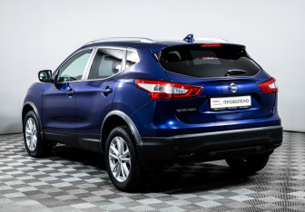 Подержанный автомобиль Nissan Qashqai 2018 года (7 фото)