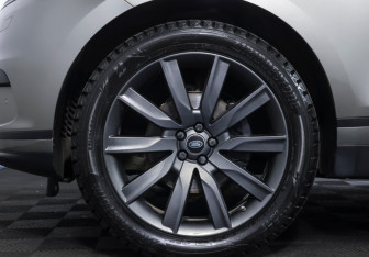 Подержанный автомобиль Land Rover Range Rover Velar 2019 года (21 фото)