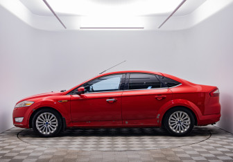 Подержанный автомобиль Ford Mondeo Sedan 2008 года (2 фото)