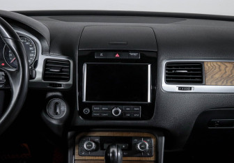 Подержанный автомобиль Volkswagen Touareg 2013 года (13 фото)