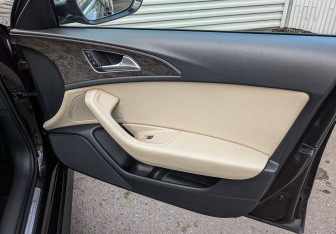 Подержанный автомобиль Audi A6 Sedan 2017 года (24 фото)