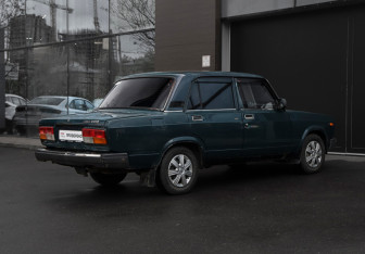 Подержанный автомобиль LADA (ВАЗ) 2107 2008 года (5 фото)