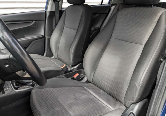 Подержанный автомобиль Kia Rio Hatchback 2021 года (19 фото)