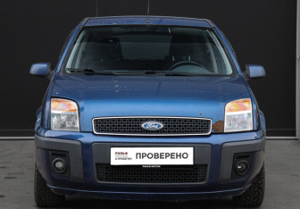 Подержанный автомобиль Ford Fusion 2008 года (2 фото)