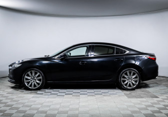 Подержанный автомобиль Mazda 6 Sedan 2022 года (8 фото)