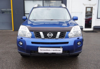 Подержанный автомобиль Nissan X-Trail 2008 года (2 фото)