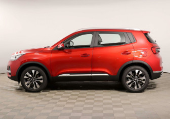 Подержанный автомобиль Chery Tiggo 4 2021 года (3 фото)