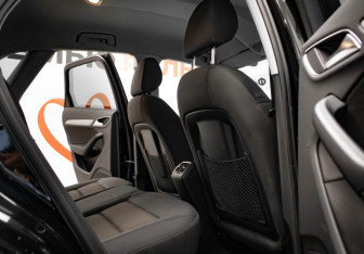 Подержанный автомобиль Audi Q3 2013 года (30 фото)