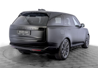 Подержанный автомобиль Land Rover Range Rover 2024 года (5 фото)
