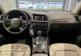Подержанный автомобиль Audi Q5 2011 года (18 фото)