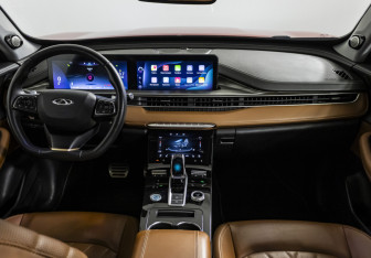 Подержанный автомобиль Chery Tiggo 8 Pro Max 2022 года (12 фото)