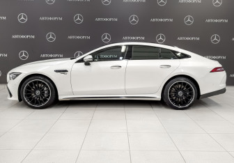 Подержанный автомобиль Mercedes-Benz AMG GT Liftback 2021 года (8 фото)