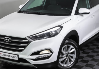 Подержанный автомобиль Hyundai Tucson 2017 года (24 фото)