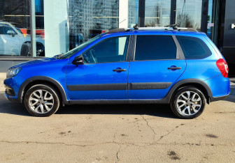 Подержанный автомобиль LADA (ВАЗ) Granta Wagon 2020 года (8 фото)