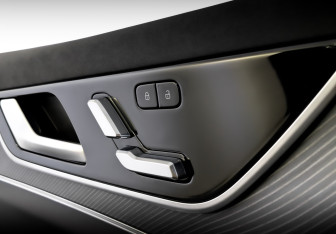 Подержанный автомобиль Chery Tiggo 9 2024 года (23 фото)