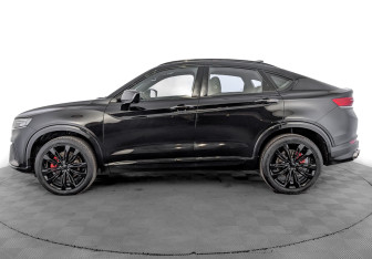 Подержанный автомобиль Geely Tugella 2023 года (8 фото)