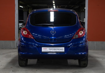 Подержанный автомобиль Opel Corsa 2008 года (6 фото)