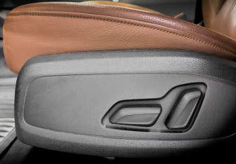 Подержанный автомобиль Audi A4 Sedan 2019 года (21 фото)