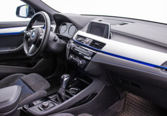Подержанный автомобиль BMW X2 2019 года (10 фото)