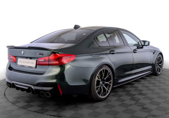 Подержанный автомобиль BMW M5 Sedan 2019 года (5 фото)