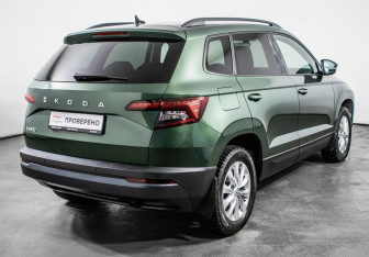Подержанный автомобиль Skoda Karoq 2020 года (5 фото)