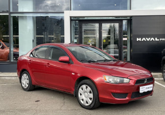 Подержанный автомобиль Mitsubishi Lancer Sedan 2008 года (3 фото)