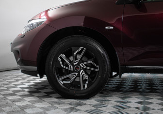 Подержанный автомобиль Nissan Murano Suv 2013 года (22 фото)