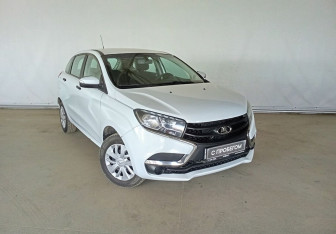 Подержанный автомобиль LADA (ВАЗ) XRAY 2018 года (3 фото)