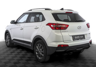 Подержанный автомобиль Hyundai Creta 2020 года (7 фото)