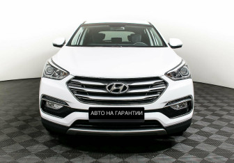 Подержанный автомобиль Hyundai Santa Fe 2018 года (2 фото)