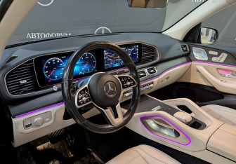 Подержанный автомобиль Mercedes-Benz GLE 2021 года (11 фото)