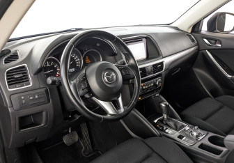 Подержанный автомобиль Mazda CX-5 2016 года (15 фото)