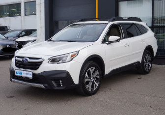 Подержанный автомобиль Subaru Outback Wagon 2020 года (1 фото)