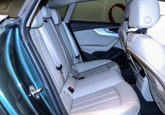 Подержанный автомобиль Audi A5 Liftback 2016 года (23 фото)