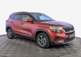 Подержанный автомобиль Kia Seltos 2021 года (3 фото)